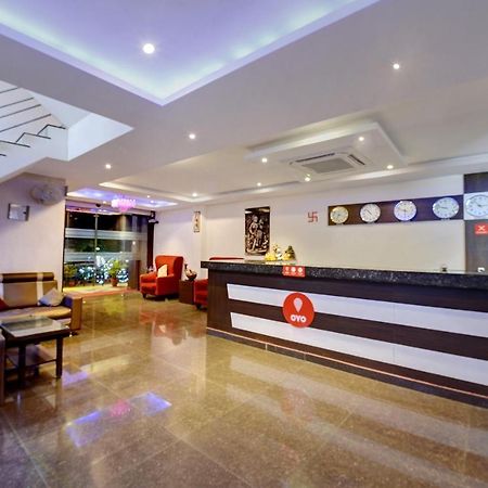 Capital O Hotel Samanvi International Belur  Esterno foto
