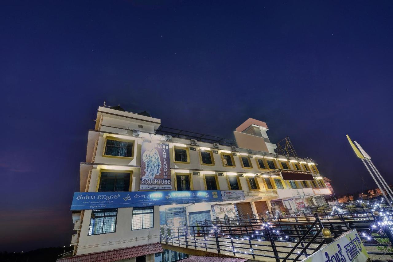 Capital O Hotel Samanvi International Belur  Esterno foto